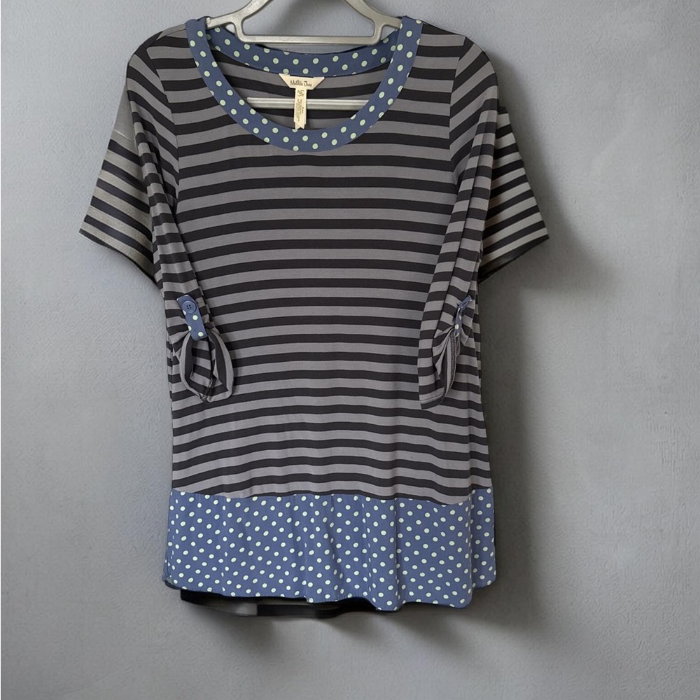 Woman’s Matilda Jane Gray and Blue Polka Dot Medium Top